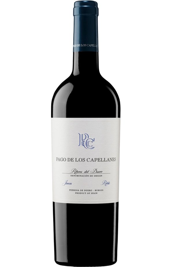 Pago De Los Capellanes - Joven Roble 75cl, a vibrant red wine from Spain’s Duero region. It offers fresh fruit aromas of blackberries and cherries, with a hint of oak. Its smooth, youthful character pairs well with tapas, roasted vegetables, and light meat dishes.