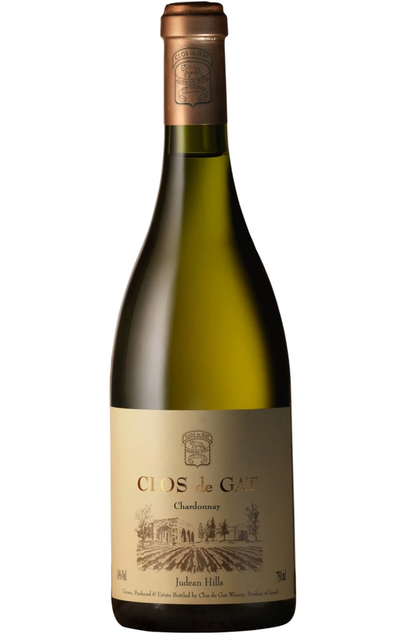 Clos de Gat Chardonnay 13.5% 75cl by Spades Wines & Spirits, a rich and elegant Israeli white wine with notes of tropical fruit, vanilla, and a touch of oak. Perfectly paired with grilled seafood, roasted chicken, and creamy pasta dishes. Ideal for sophisticated dinners and special occasions.