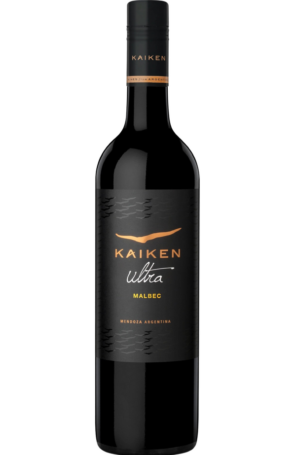 
Kaiken - Ultra Malbec 75cl from Spades Wines & Spirits. This bold Argentine Malbec boasts rich aromas of dark fruits like blackberry and plum, complemented by notes of chocolate, vanilla, and a touch of spice. Full-bodied with smooth tannins and a velvety finish, it offers a perfect balance of ripe fruit and oak. Ideal for pairing with grilled meats, barbecues, or aged cheeses. A luxurious expression of Malbec, showcasing the best of Mendoza’s terroir.