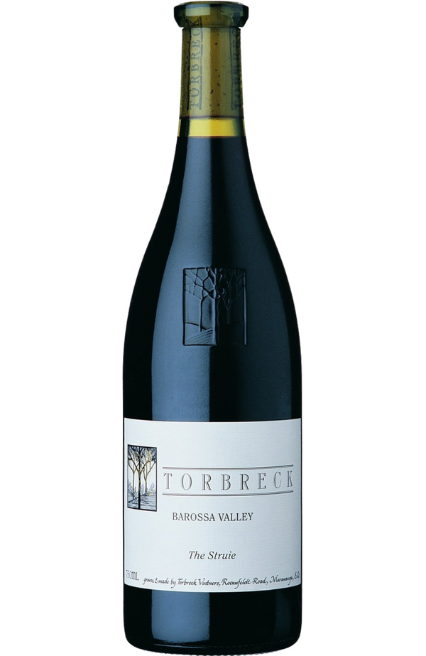 An elegant and powerful red wine, Torbreck The Struie Shiraz is a 75cl bottle that showcases the finesse of Barossa’s high-altitude vineyards. Deep ruby in color, it exudes aromas of dark berries, black pepper, and subtle floral notes, intertwined with hints of cedar and spice. The sophisticated label reflects its premium quality. Perfect for pairing with roasted lamb, grilled steaks, or rich casseroles, it offers a full-bodied palate with velvety tannins, balanced acidity, and a long, refined finish.